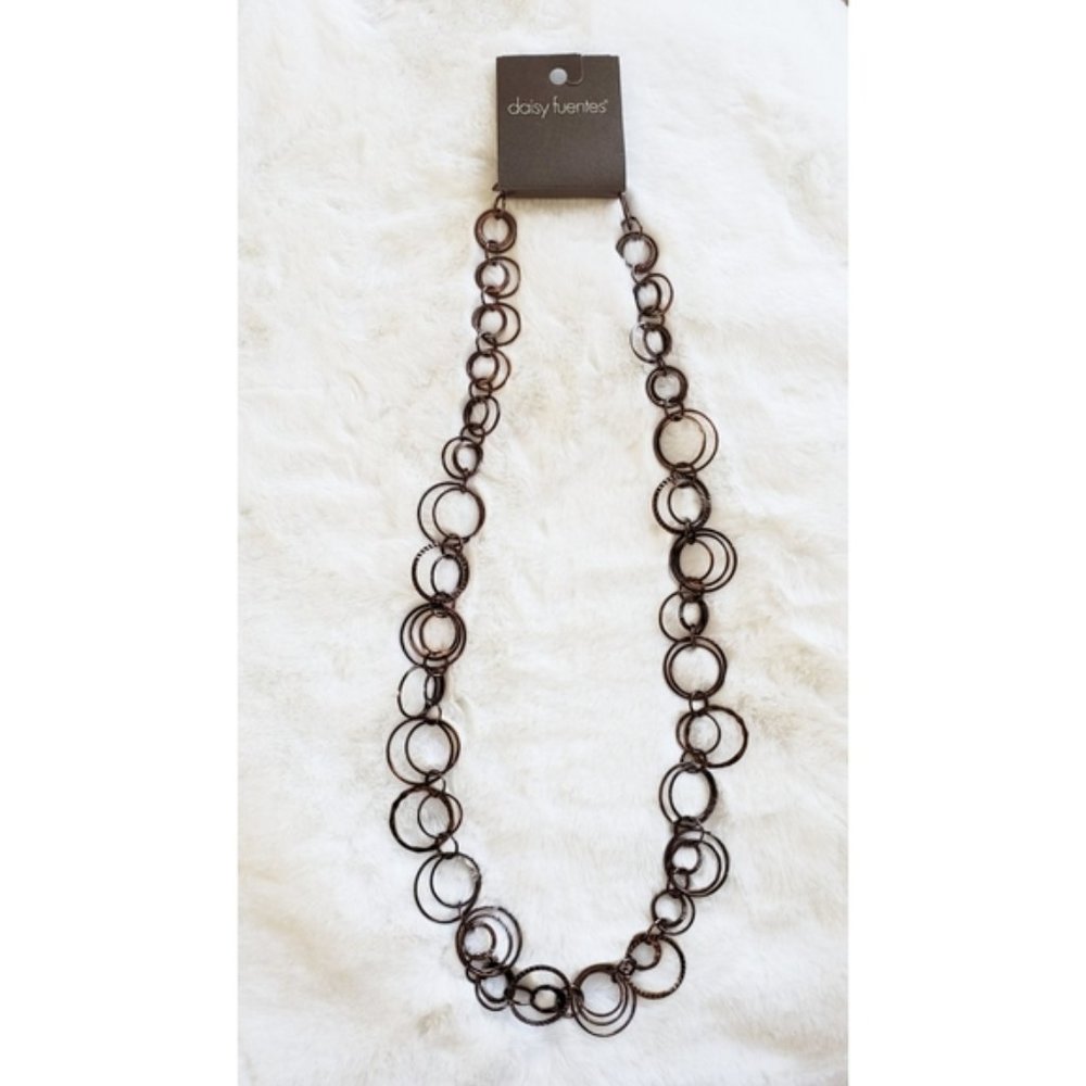 Daisy Fuentes NWT Bronze Metallic Circles Necklace